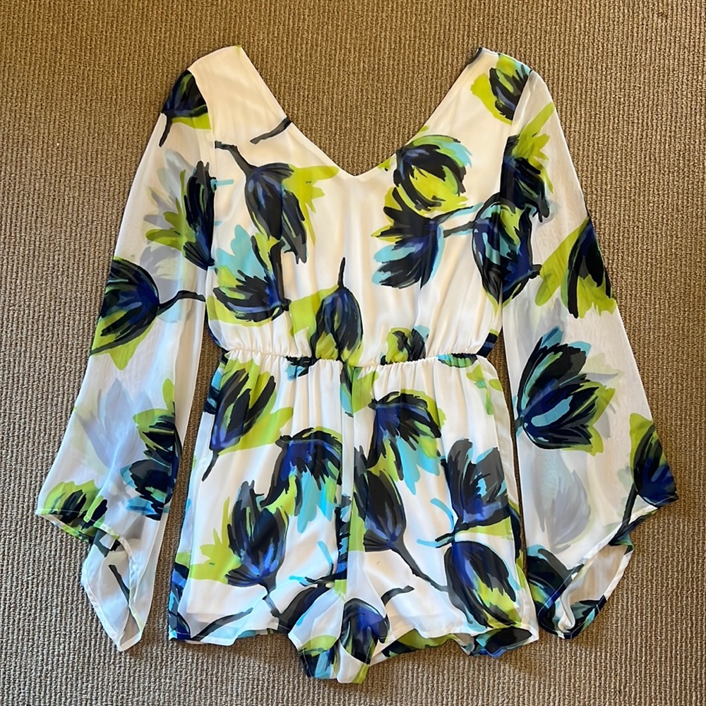 Floral romper M